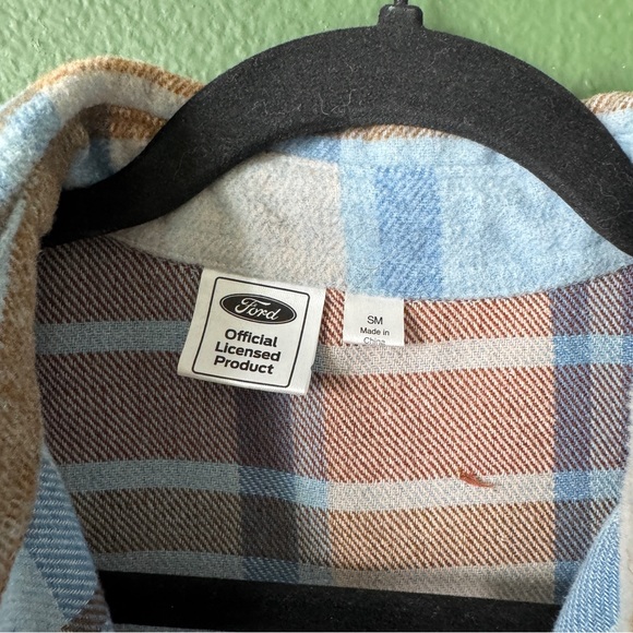 Ford Bronco Flannel Shacket Shirt Retro Grunge Official Ford Merch Women’s Small - Picture 5 of 7